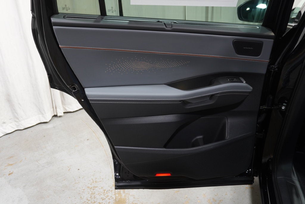 2027 Volkswagen Atlas SEL Premium R-Line