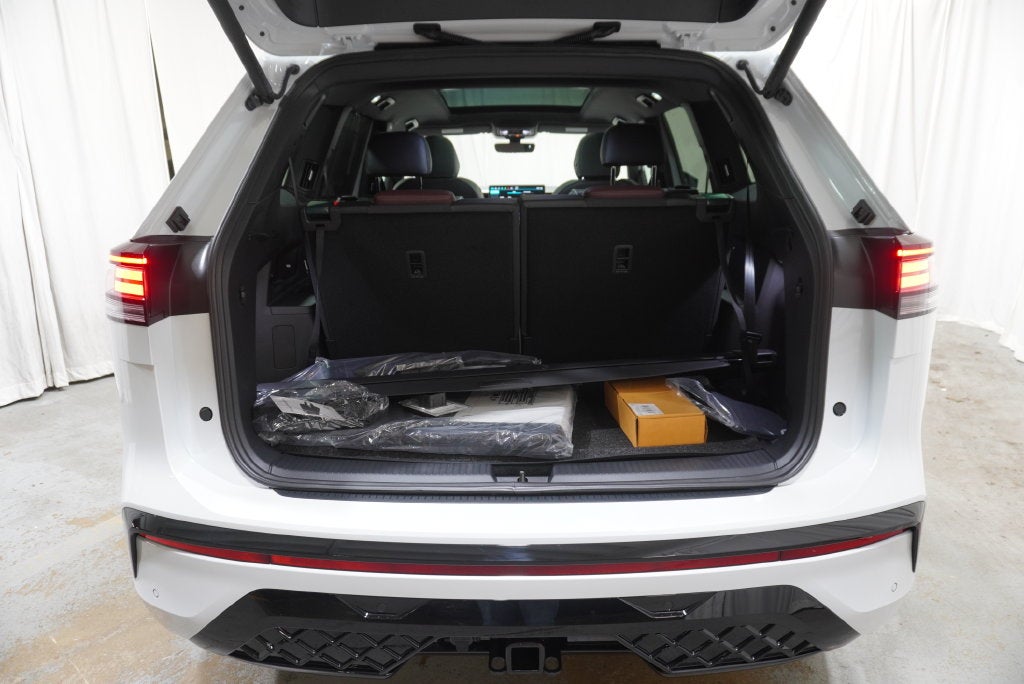 2027 Volkswagen Atlas SEL Premium R-Line