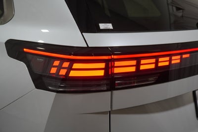 2027 Volkswagen Atlas SEL Premium R-Line