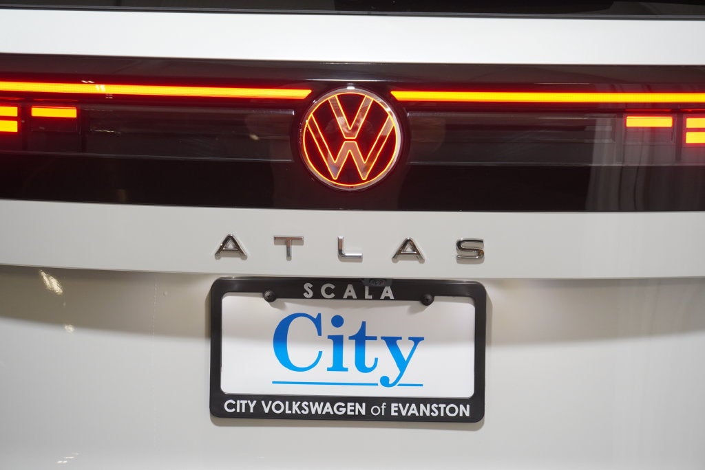 2027 Volkswagen Atlas SEL Premium R-Line