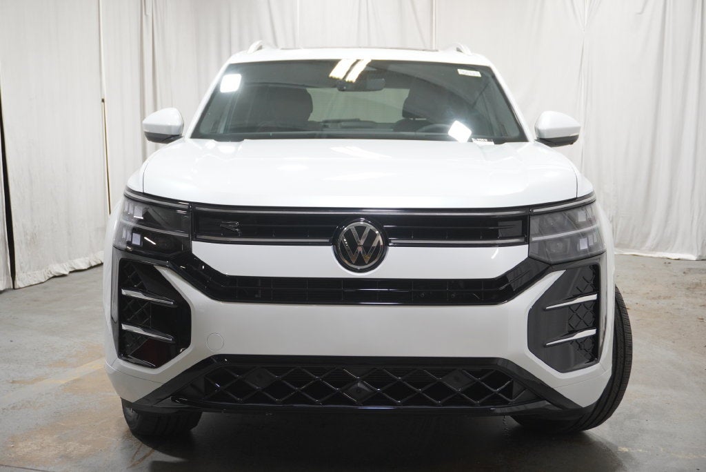 2027 Volkswagen Atlas SEL Premium R-Line