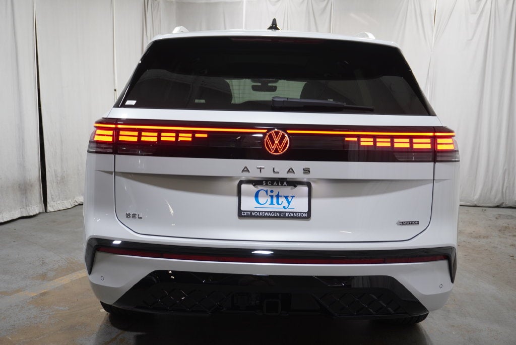 2027 Volkswagen Atlas SEL Premium R-Line