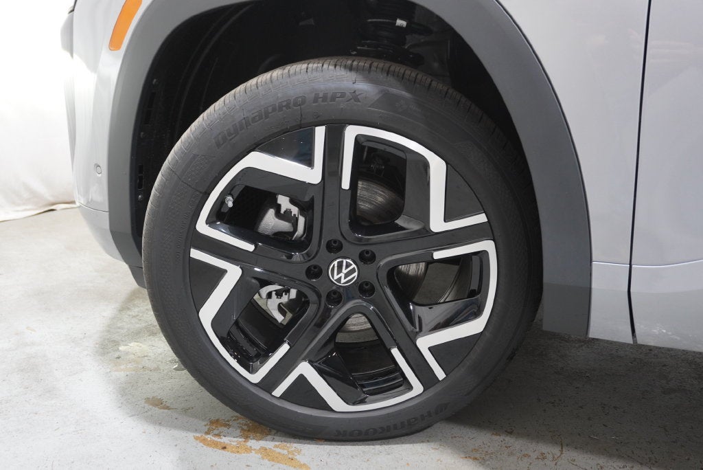 2027 Volkswagen Atlas SEL Premium R-Line