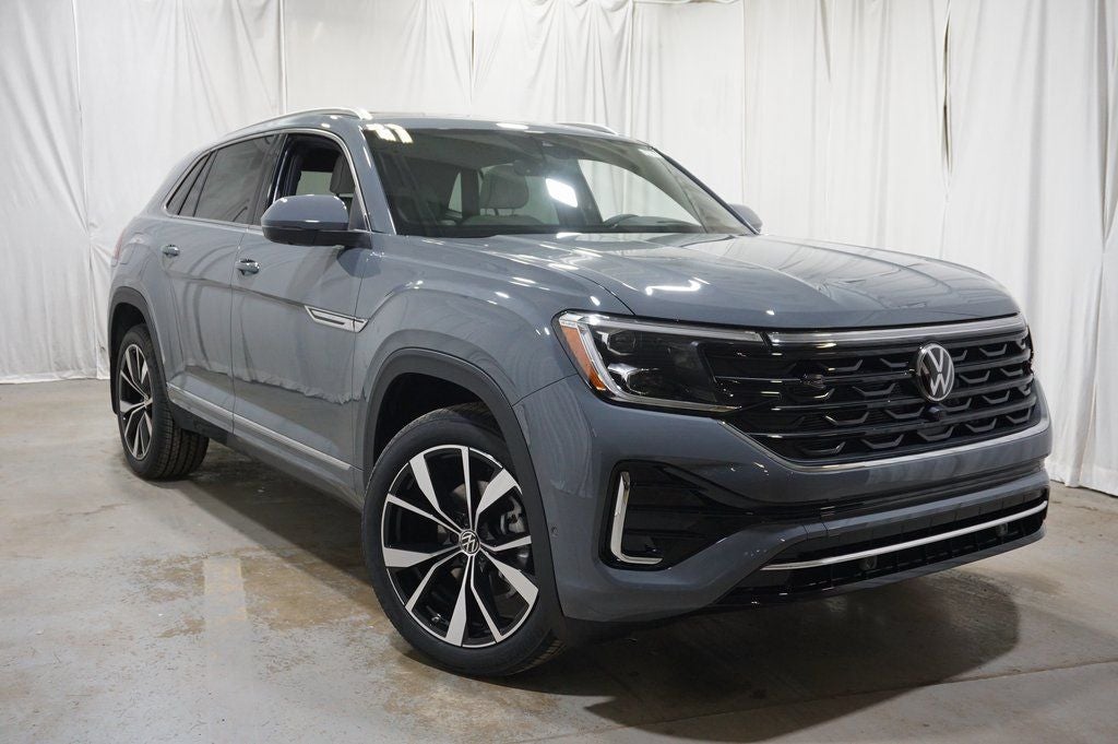 2026 Volkswagen Atlas Cross Sport 2.0T SEL Premium R-Line