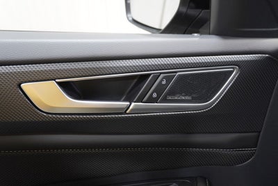 2026 Volkswagen Atlas Cross Sport SEL Premium R-Line