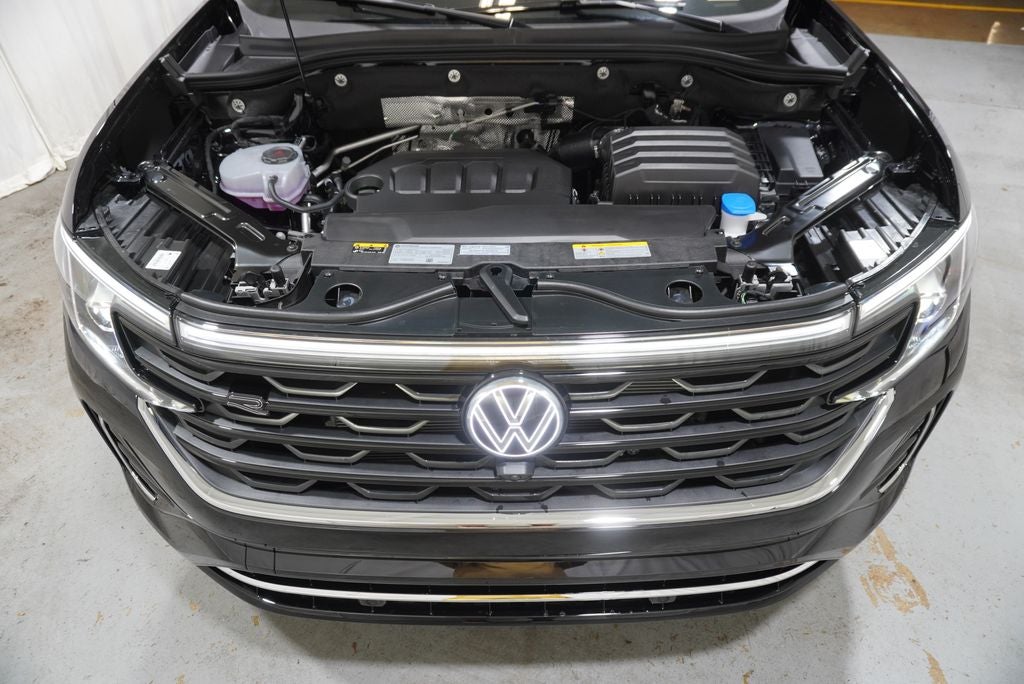 2026 Volkswagen Atlas Cross Sport SEL Premium R-Line