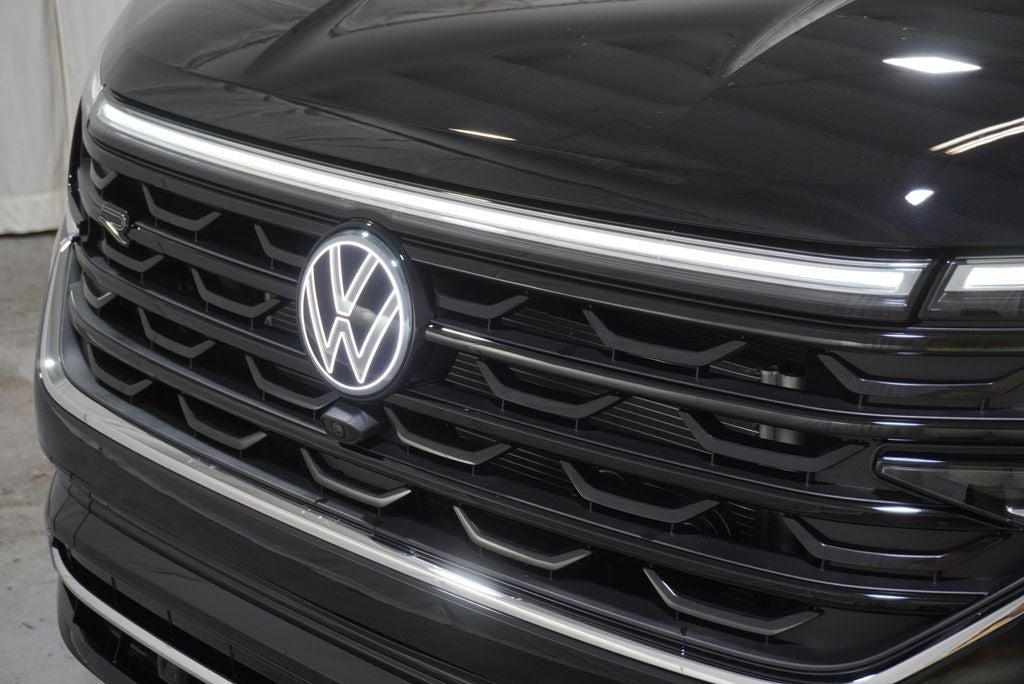 2026 Volkswagen Atlas Cross Sport SEL Premium R-Line