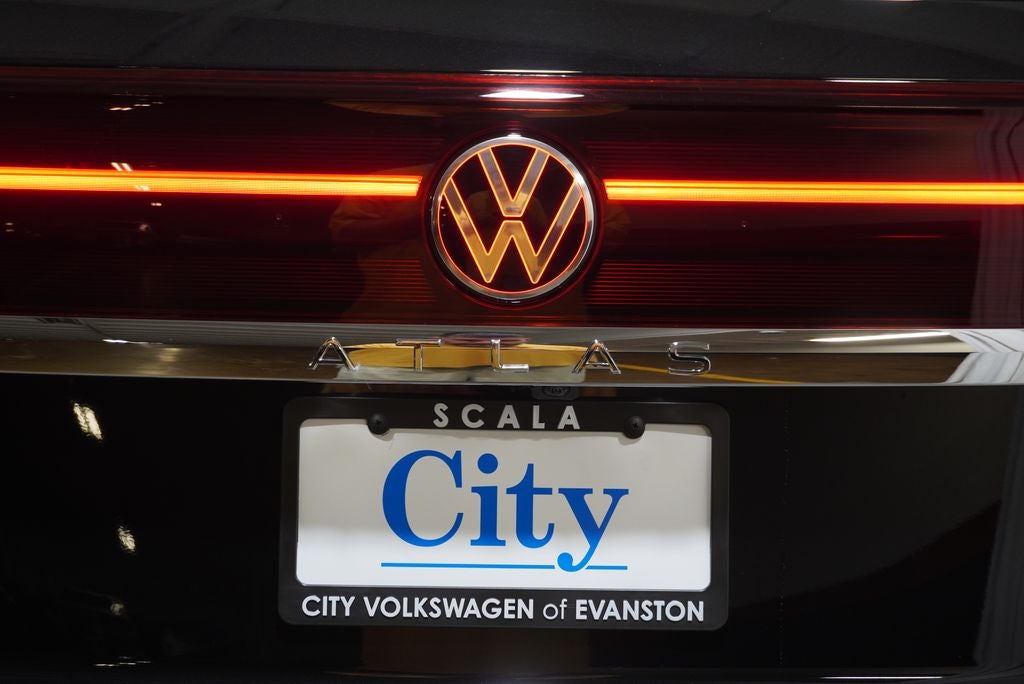 2026 Volkswagen Atlas Cross Sport SEL Premium R-Line