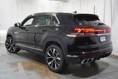 2026 Volkswagen Atlas Cross Sport SEL Premium R-Line