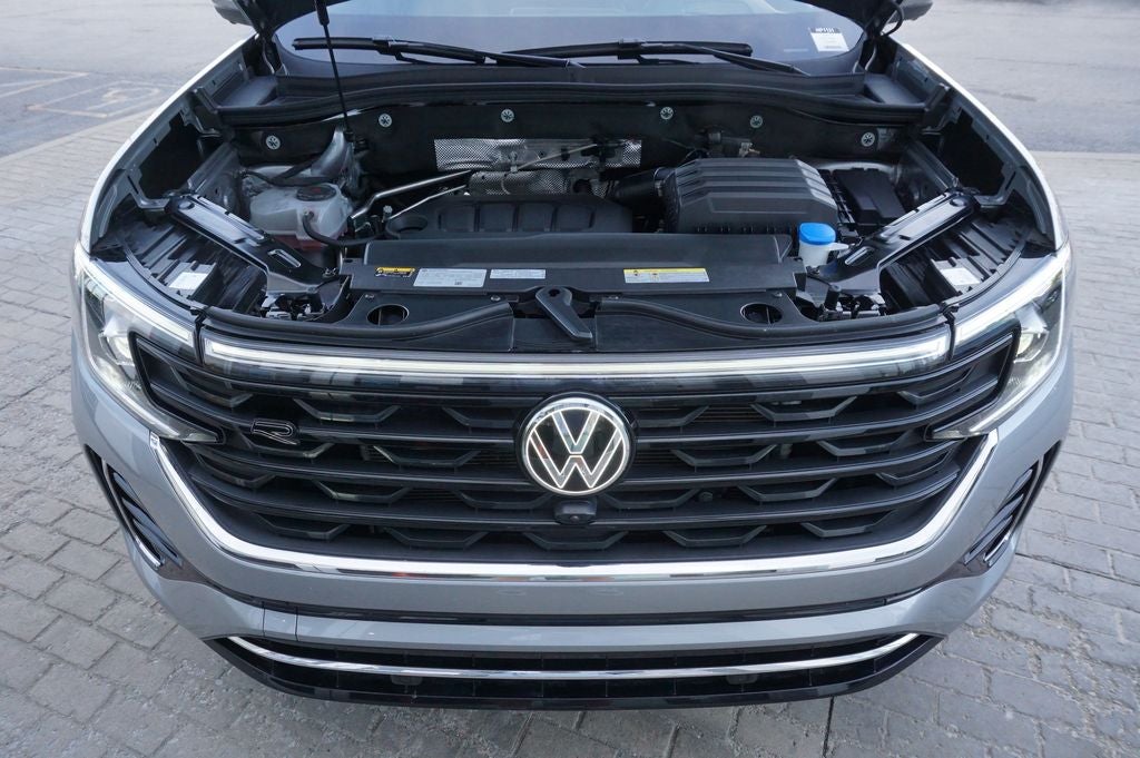2026 Volkswagen Atlas Cross Sport 2.0T SEL Premium R-Line