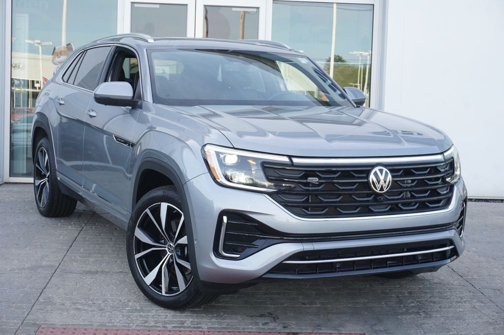 2026 Volkswagen Atlas Cross Sport 2.0T SEL Premium R-Line