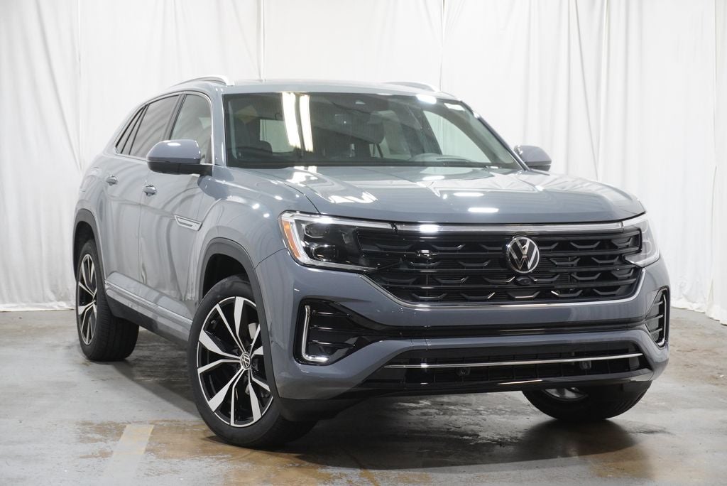 2026 Volkswagen Atlas Cross Sport 2.0T SEL Premium R-Line