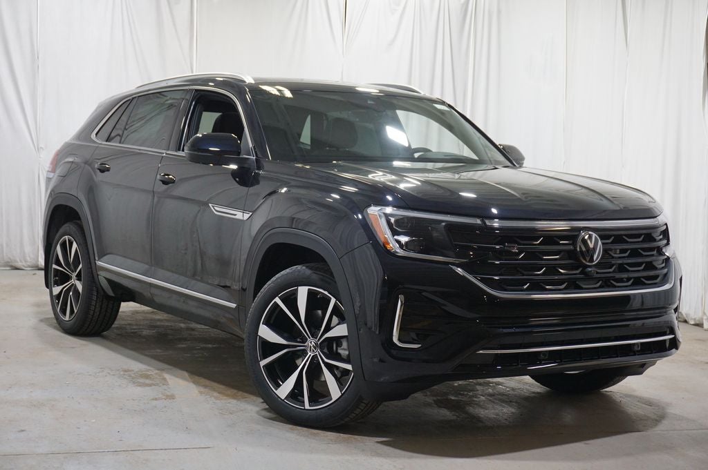 2026 Volkswagen Atlas Cross Sport 2.0T SEL Premium R-Line