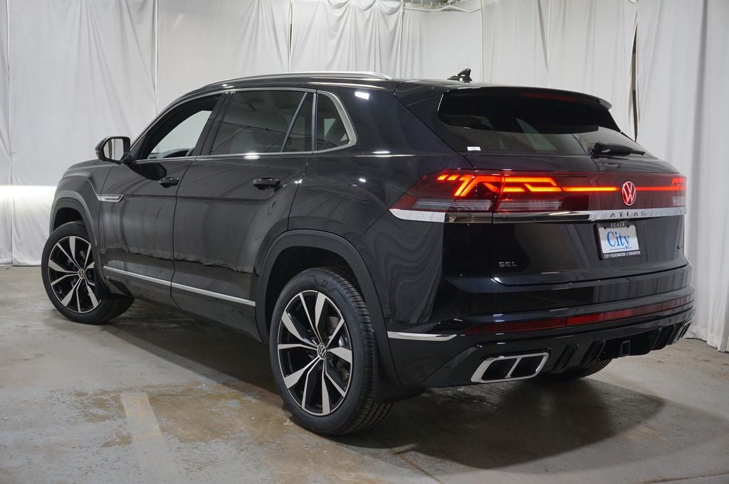 2026 Volkswagen Atlas Cross Sport 2.0T SEL Premium R-Line
