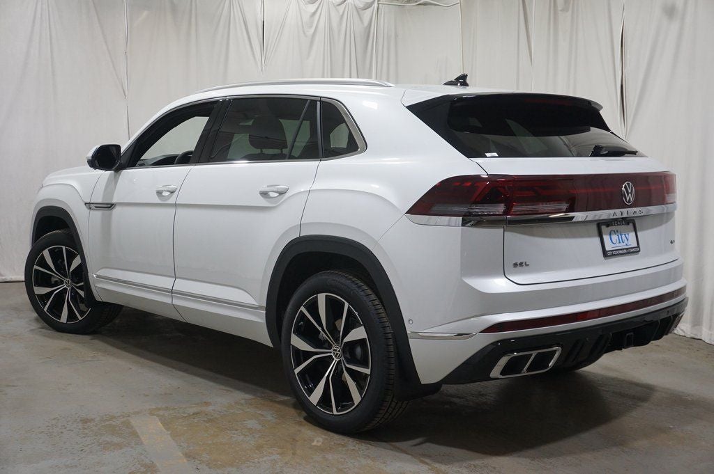 2026 Volkswagen Atlas Cross Sport 2.0T SEL Premium R-Line