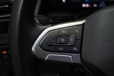 2025 Volkswagen Atlas Cross Sport 2.0T SEL Premium R-Line