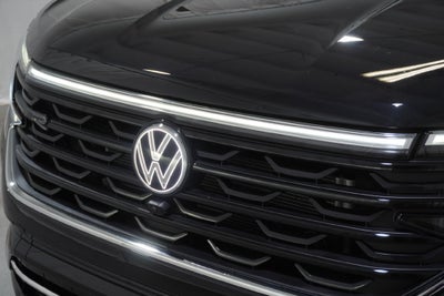 2025 Volkswagen Atlas Cross Sport 2.0T SEL Premium R-Line