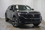 2025 Volkswagen Atlas Cross Sport 2.0T SEL Premium R-Line
