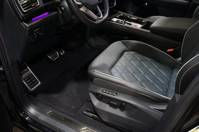 2025 Volkswagen Atlas Cross Sport 2.0T SEL Premium R-Line
