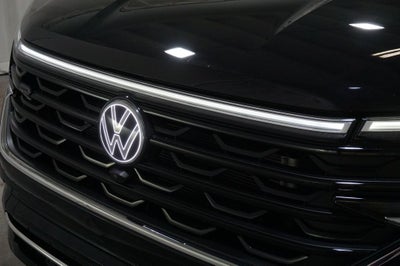 2025 Volkswagen Atlas Cross Sport 2.0T SEL Premium R-Line