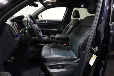 2025 Volkswagen Atlas Cross Sport 2.0T SEL Premium R-Line