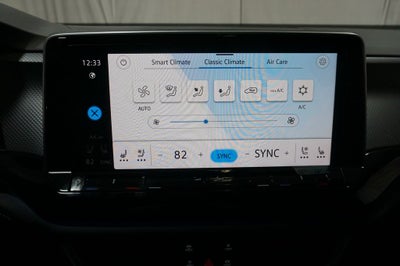 2025 Volkswagen Atlas Cross Sport 2.0T SEL Premium R-Line