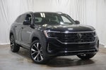 2025 Volkswagen Atlas Cross Sport 2.0T SEL Premium R-Line
