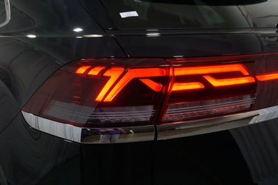 2025 Volkswagen Atlas Cross Sport 2.0T SEL Premium R-Line