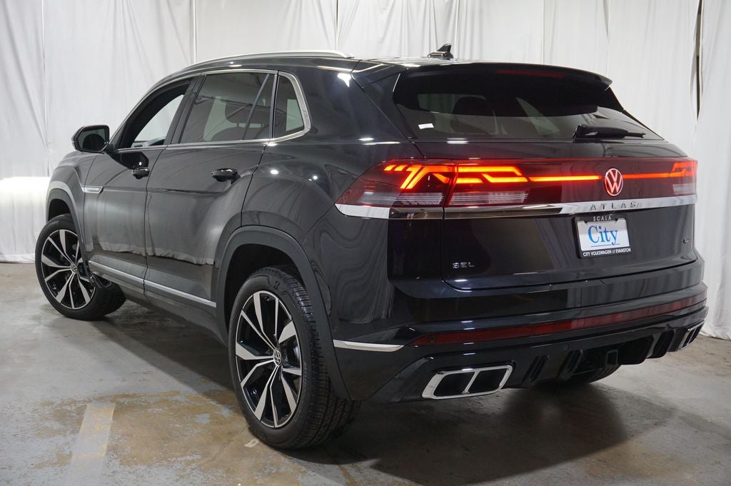 2025 Volkswagen Atlas Cross Sport 2.0T SEL Premium R-Line