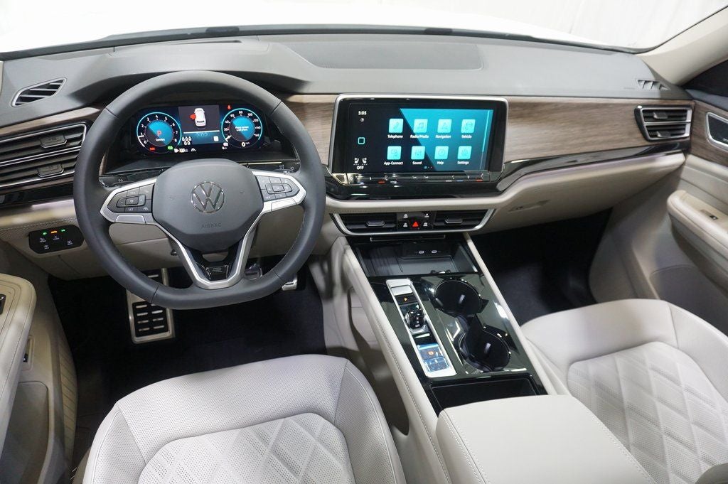 2026 Volkswagen Atlas 2.0T SEL Premium R-Line