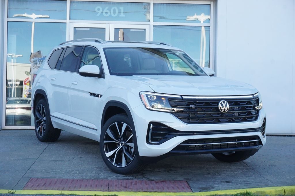 2026 Volkswagen Atlas 2.0T SEL Premium R-Line