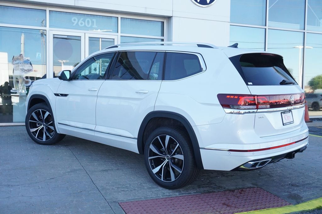2026 Volkswagen Atlas 2.0T SEL Premium R-Line