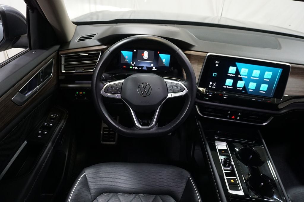 2024 Volkswagen Atlas 2.0T SEL Premium R-Line