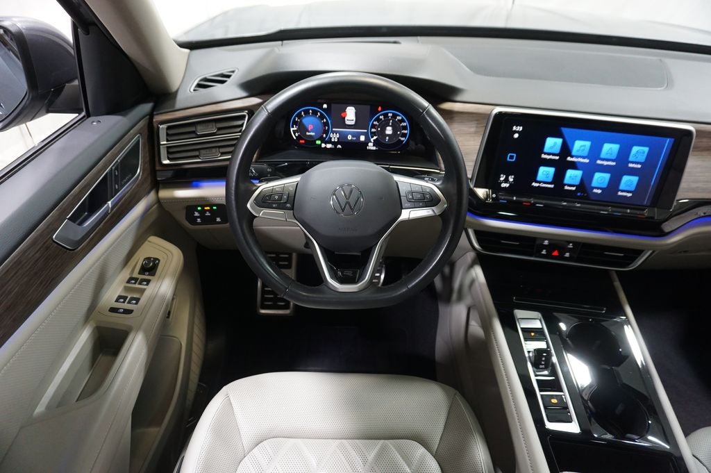2025 Volkswagen Atlas 2.0T SEL Premium R-Line
