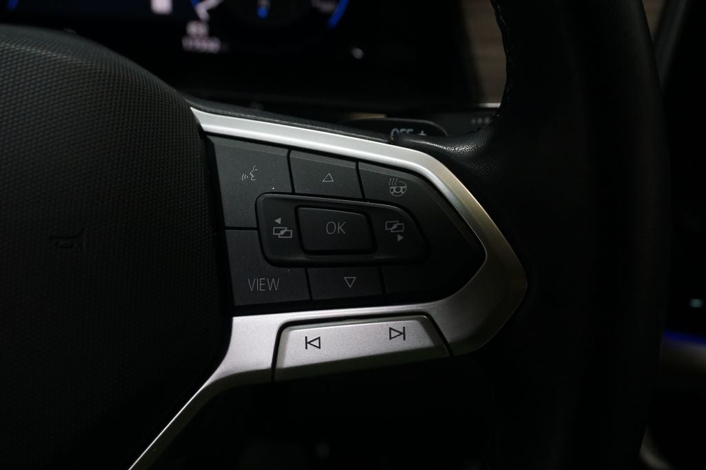 2025 Volkswagen Atlas 2.0T SEL Premium R-Line