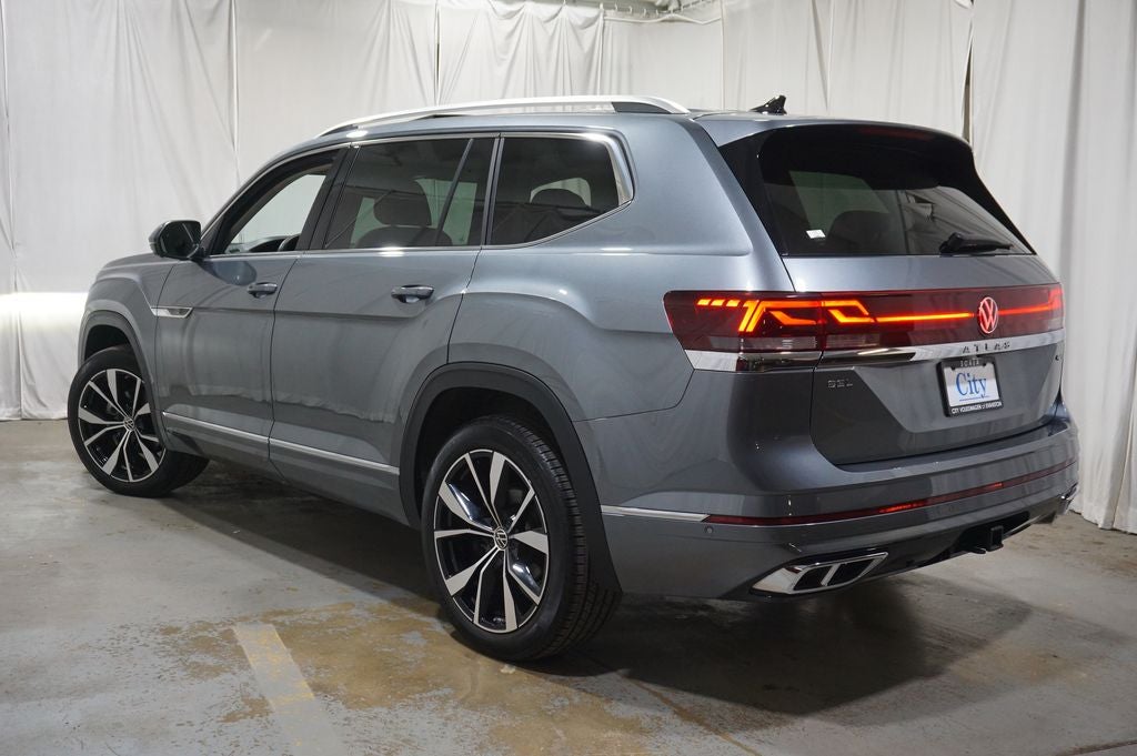 2025 Volkswagen Atlas 2.0T SEL Premium R-Line