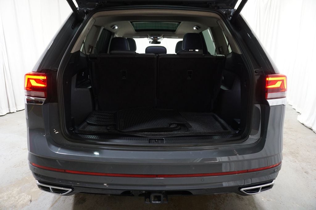 2025 Volkswagen Atlas 2.0T SEL Premium R-Line