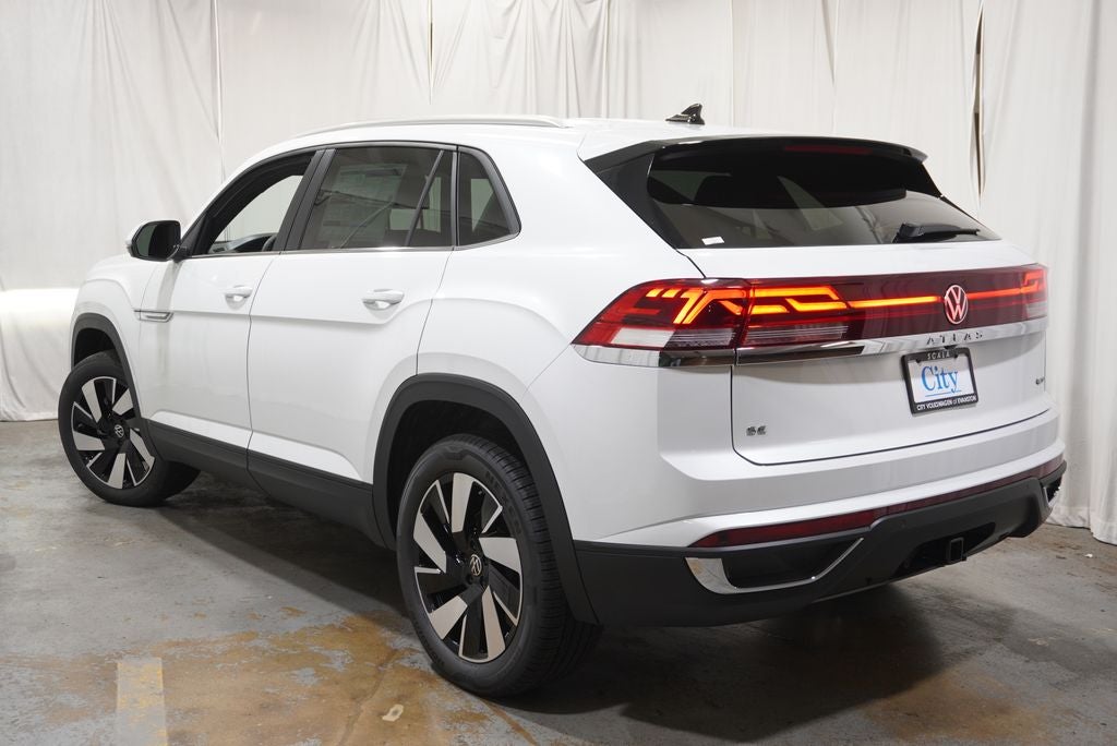 2026 Volkswagen Atlas Cross Sport 2.0T SE w/Technology
