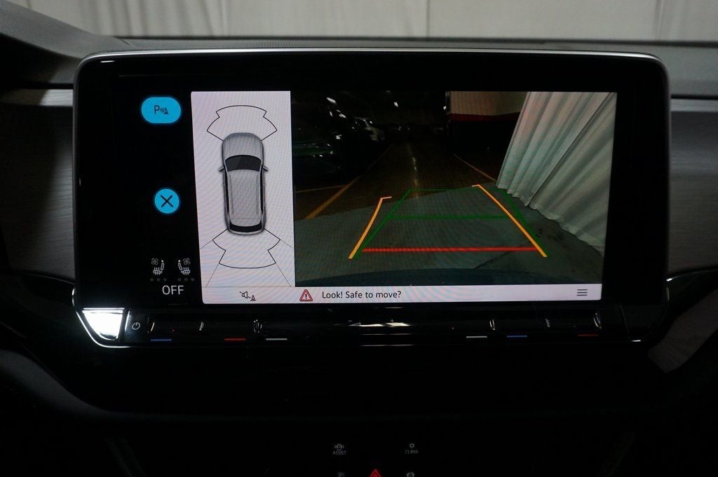 2026 Volkswagen Atlas Cross Sport 2.0T SE w/Technology