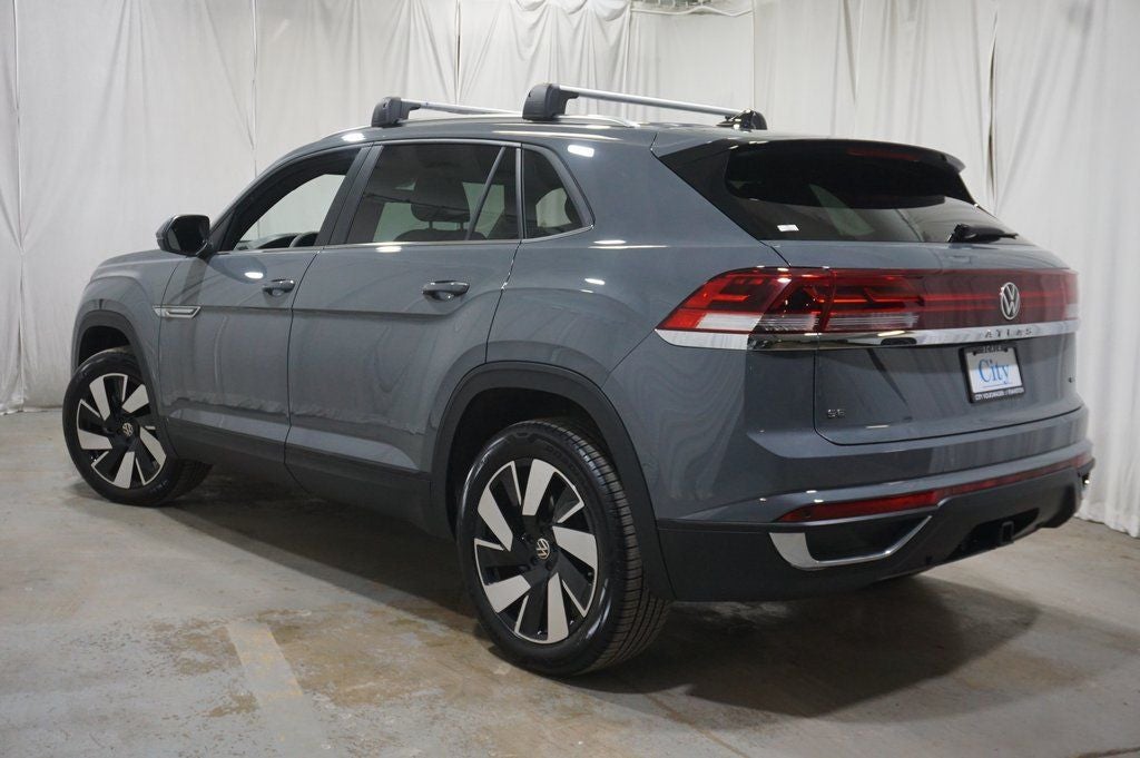 2026 Volkswagen Atlas Cross Sport 2.0T SE w/Technology