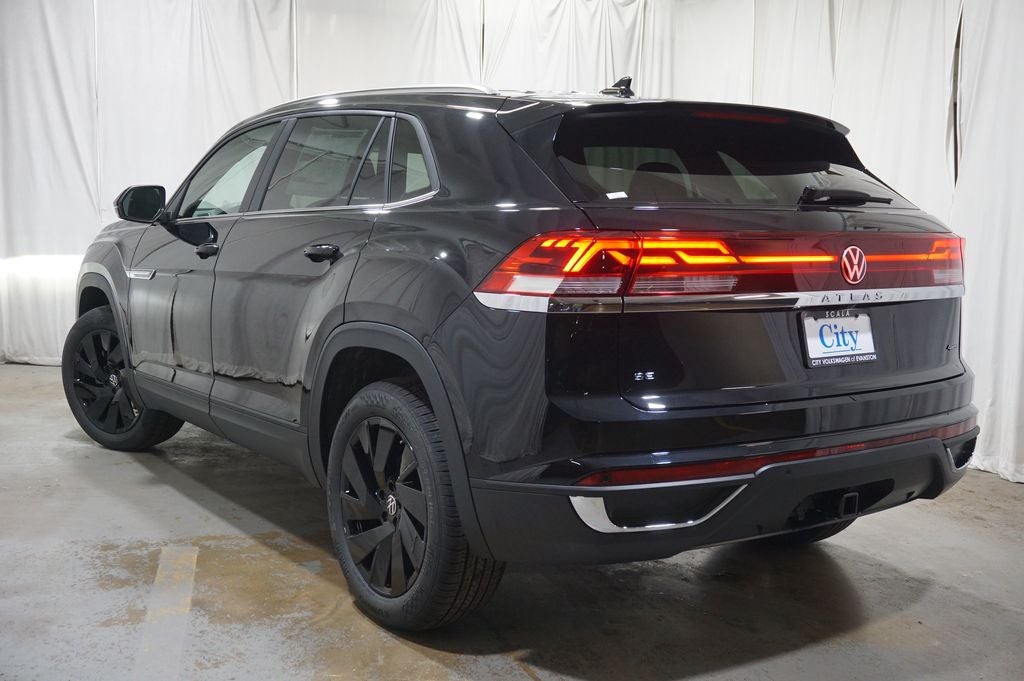 2026 Volkswagen Atlas Cross Sport 2.0T SE w/Technology