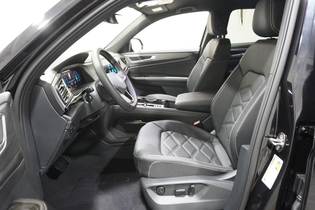 2026 Volkswagen Atlas Cross Sport SE w/Technology