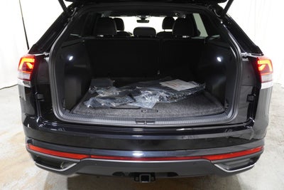 2026 Volkswagen Atlas Cross Sport SE w/Technology