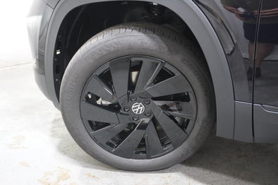 2026 Volkswagen Atlas Cross Sport SE w/Technology