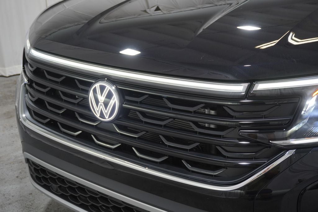 2026 Volkswagen Atlas Cross Sport SE w/Technology