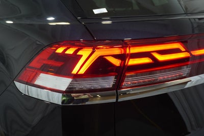 2026 Volkswagen Atlas Cross Sport SE w/Technology