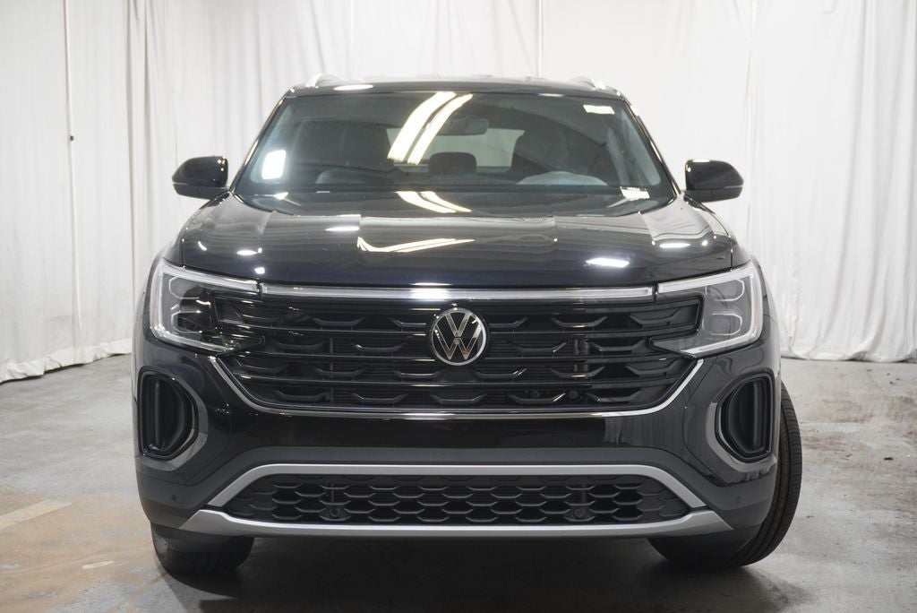 2026 Volkswagen Atlas Cross Sport SE w/Technology