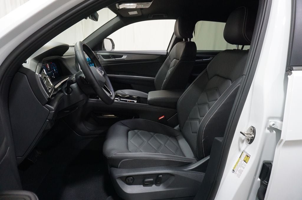 2025 Volkswagen Atlas Cross Sport 2.0T SE w/Technology