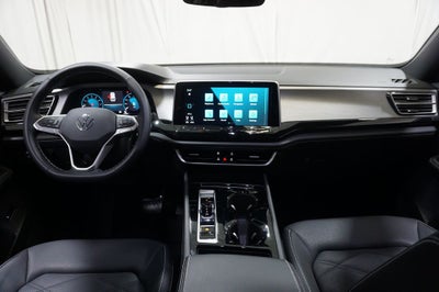 2025 Volkswagen Atlas Cross Sport 2.0T SE w/Technology