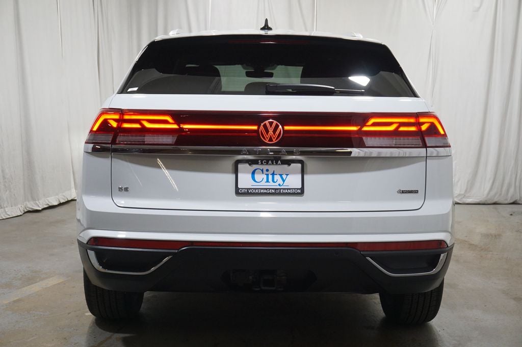 2025 Volkswagen Atlas Cross Sport 2.0T SE w/Technology